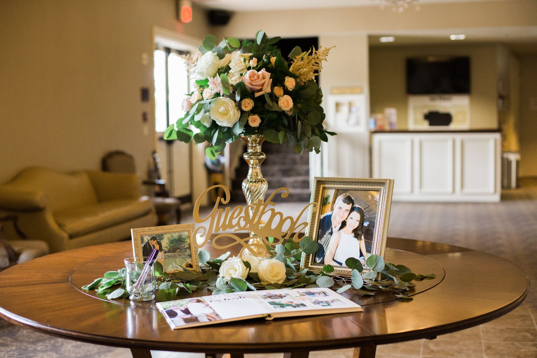 TD-008-Classic Wedding-Country Club Wedding-Guestbook-Church Ceremony-JudyCordellEvents